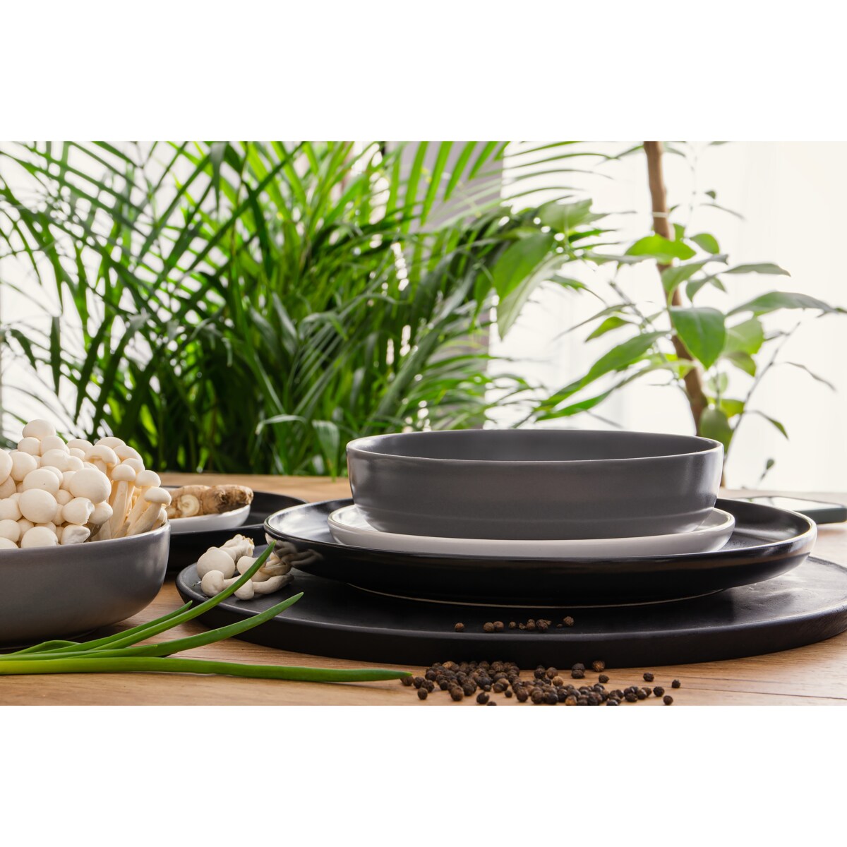 KONSIMO VICTO Elegancki zestaw obiadowy 6-osobowy wielokolorowy (18 elementów)