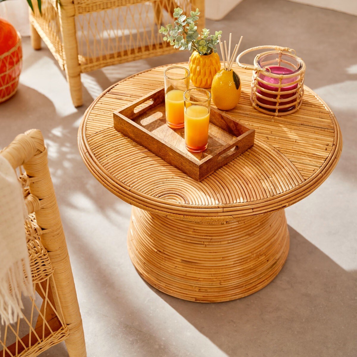 Stolik kawowy rattanowy Tanae 70x70x45cm