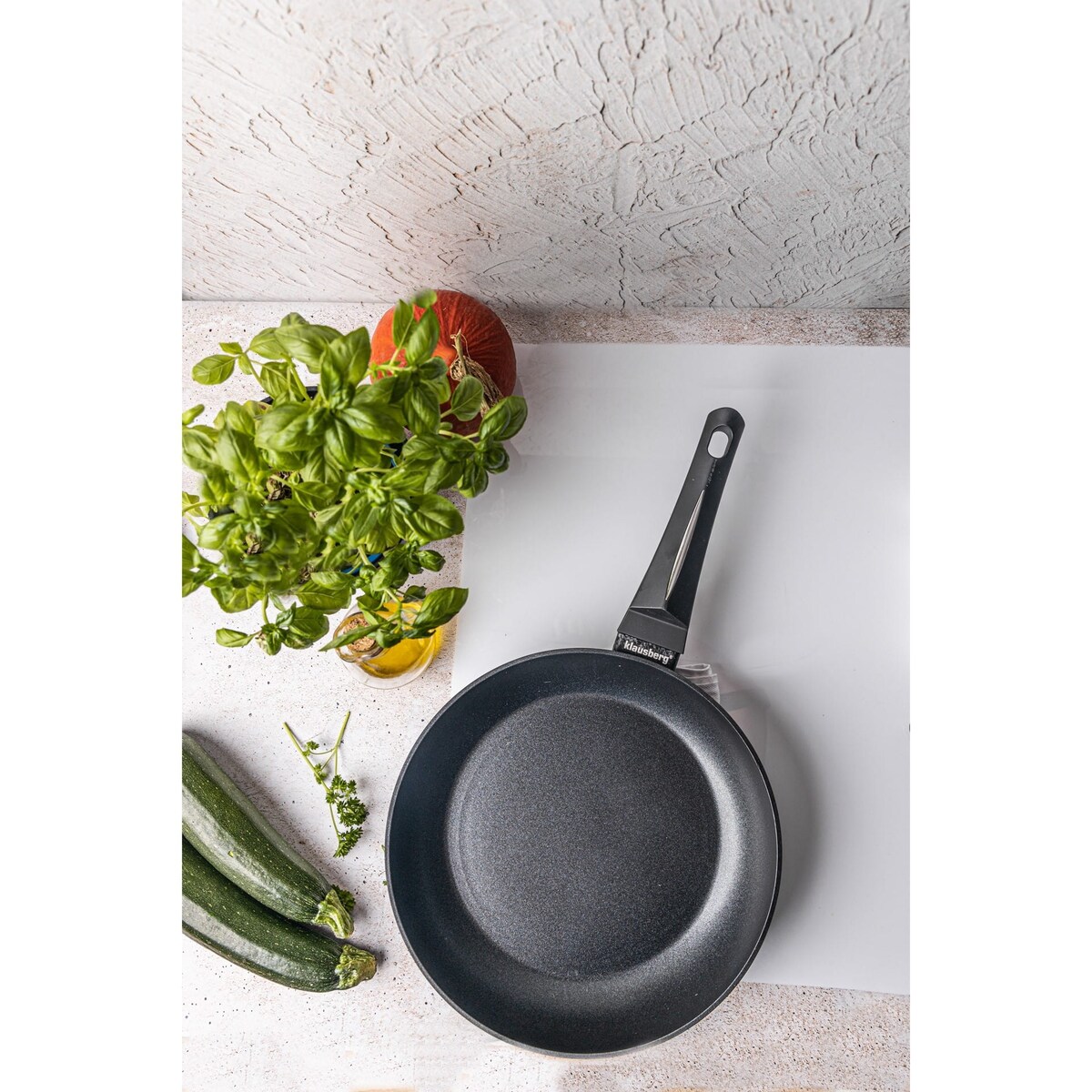 Patelnia z powłoką marmurową non-stick 28cm indukcja KLAUSBERG