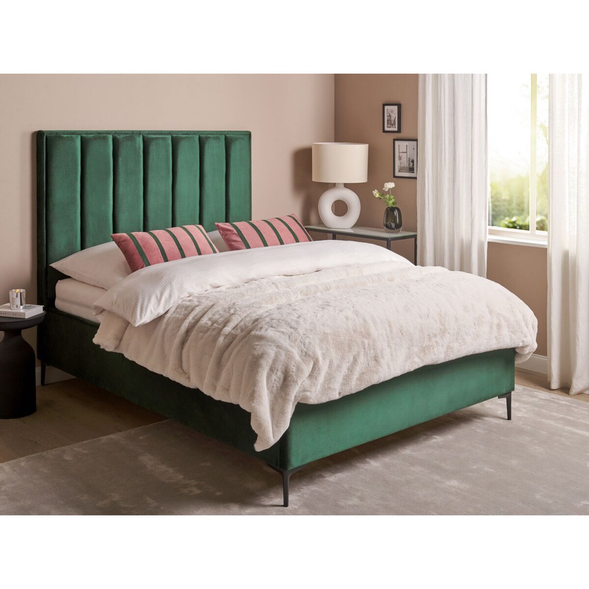 Łóżko z pojemnikiem welurowe 140 x 200 cm zielone SEZANNE