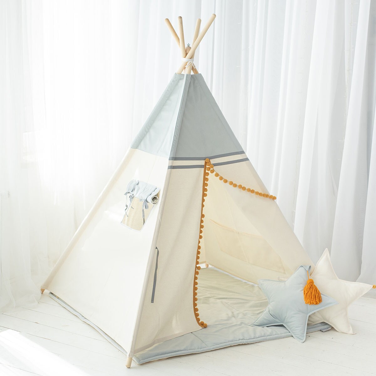 Namiot tipi Grey Velvet, szare tipi z matą i poduszkami