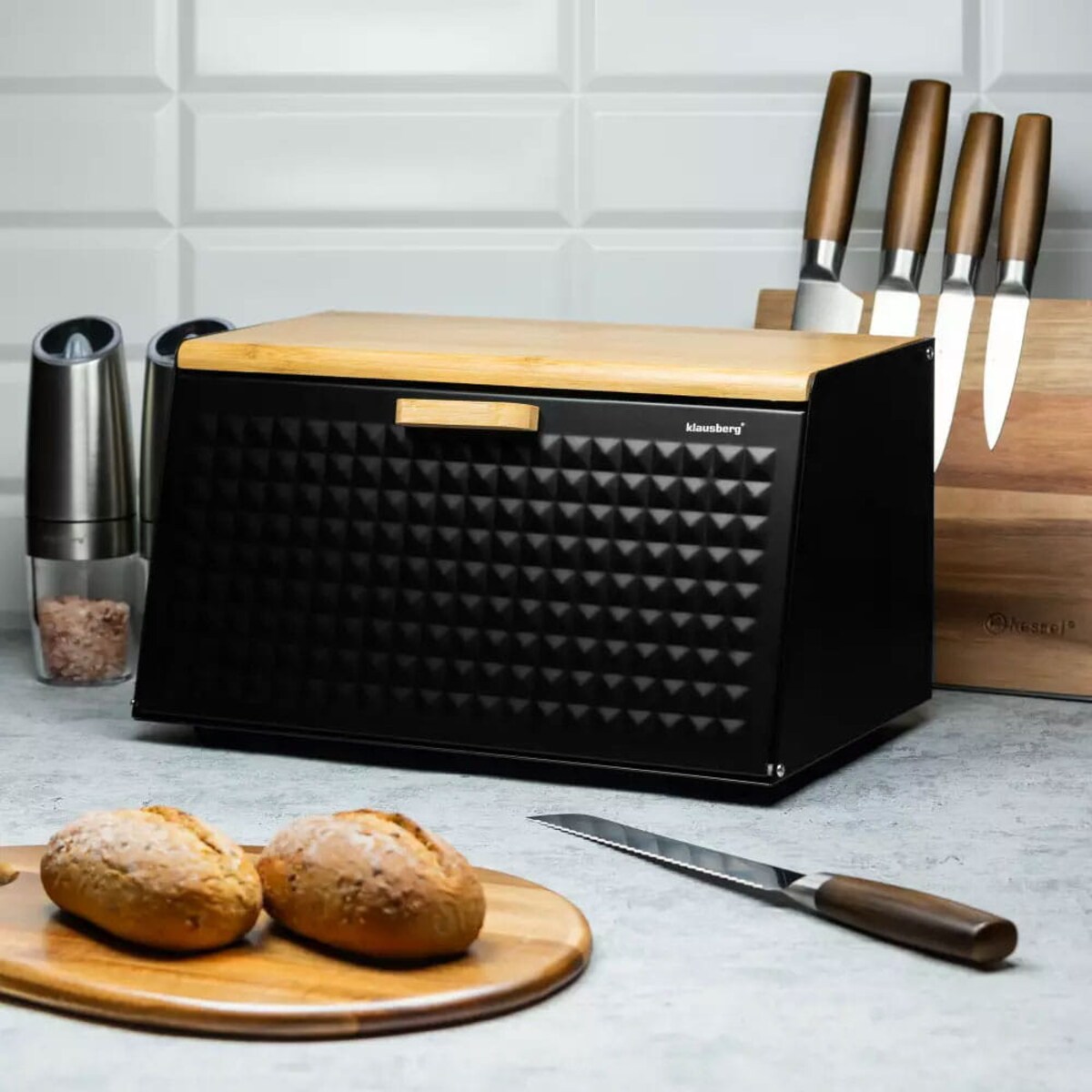 Chlebak stalowo-drewniany dwustronny czarny KLAUSBERG