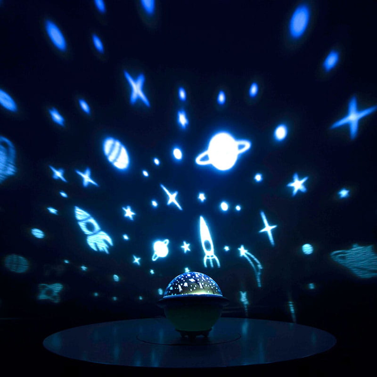 Lampka nocna dla dzieci projektor nieba i gwiazd UFO różowa