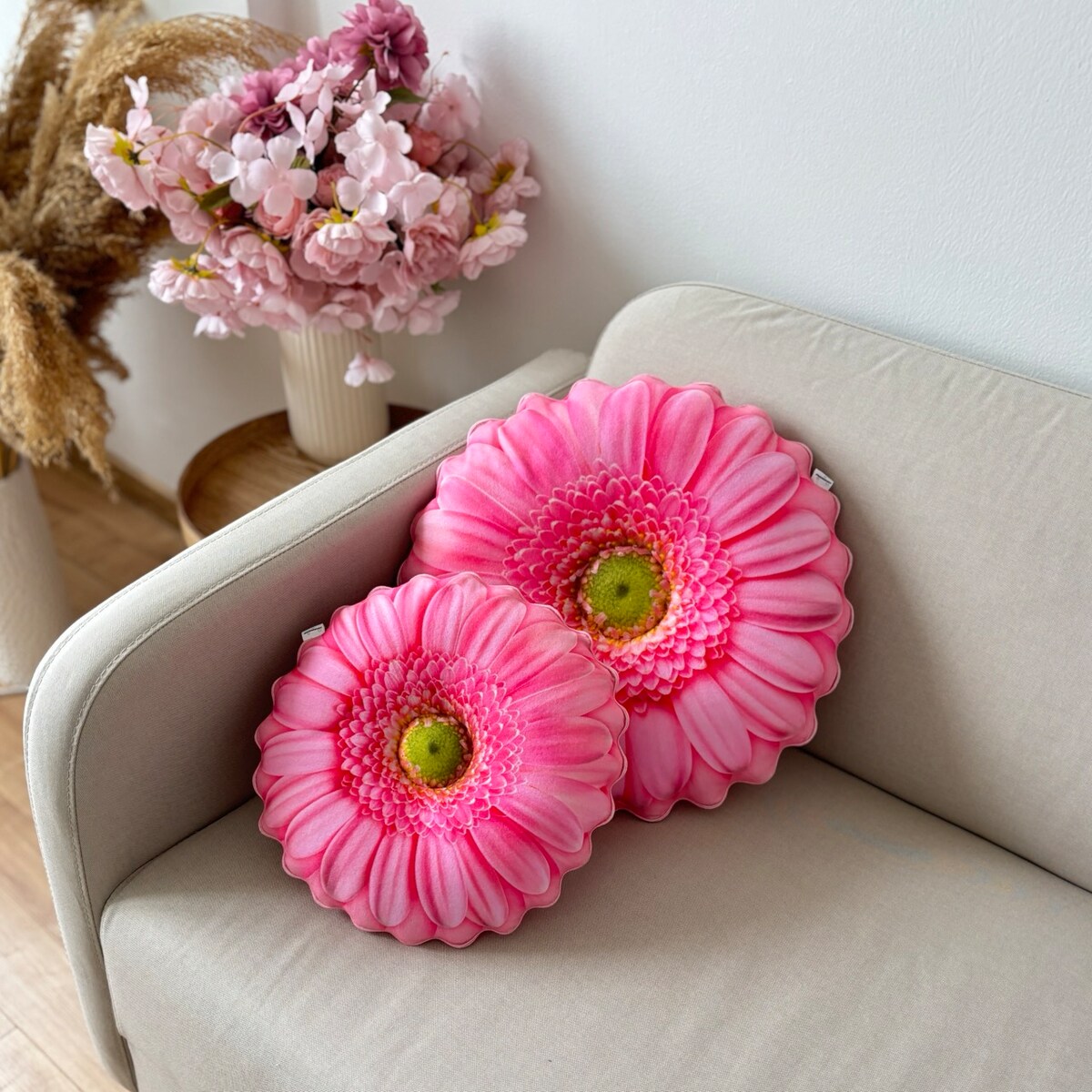 Poduszka mała kwiat Gerbera różowa