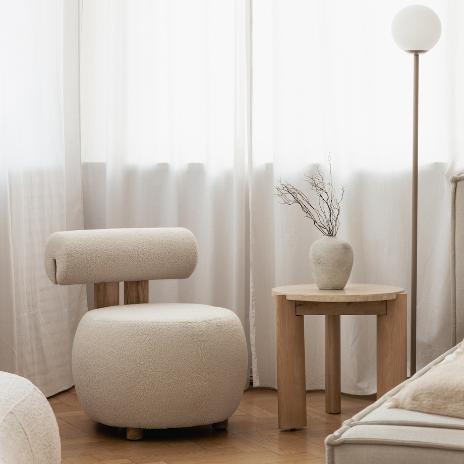 Fotel tapicerowany HANNI jasnobeżowy 70x63x71 cm