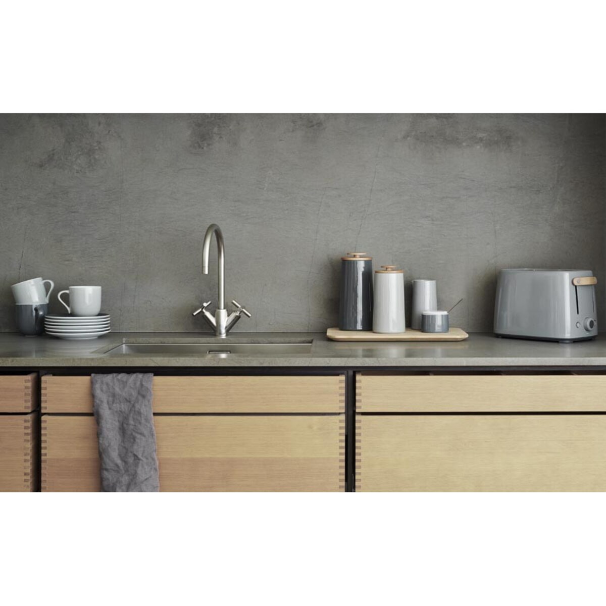 Mlecznik termiczny szary Emma,300 ml, Stelton