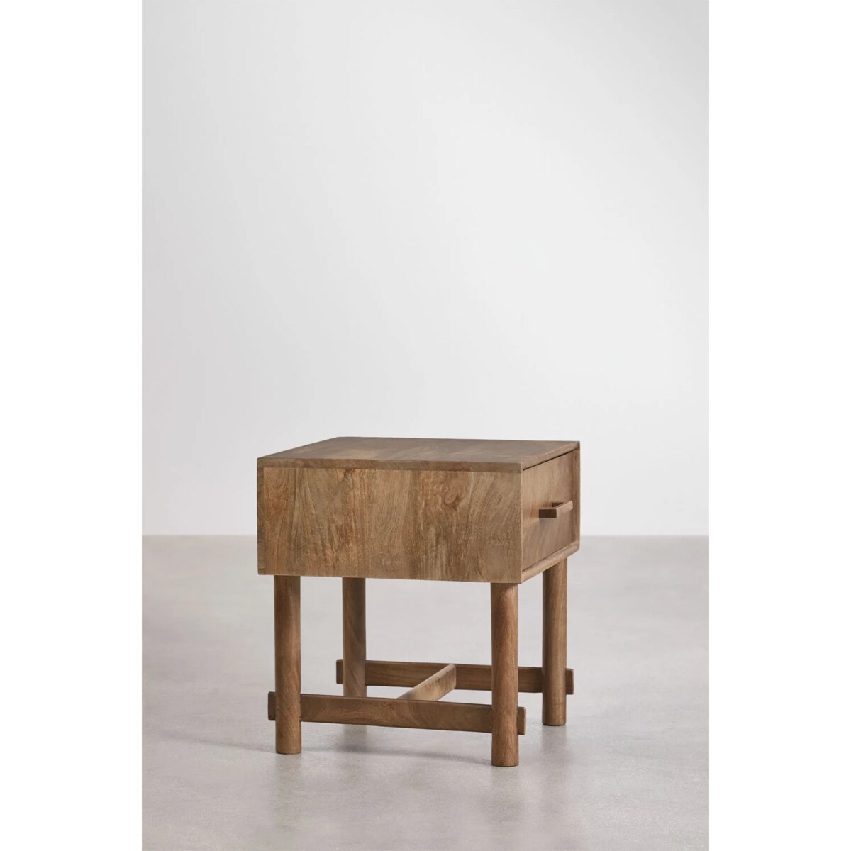 Stolik nocny 45x45 cm z drewna mango Aloma