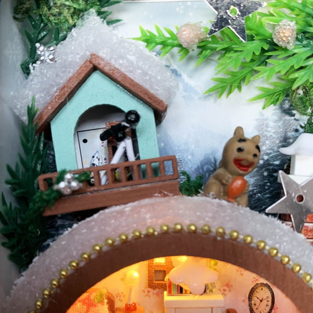 Miniaturowy domek - Zimowa zabawa