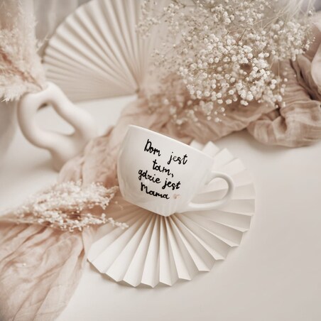 Kubek 500 ml - Dom jest tam, gdzie jest mama ZŁOTE SERCE