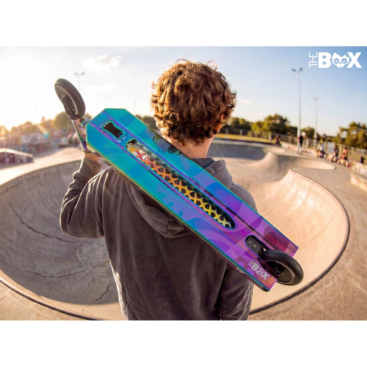 Hulajnoga wyczynowa Soke The BOX Kameleon szeroki deck 140x553 mm Boxed