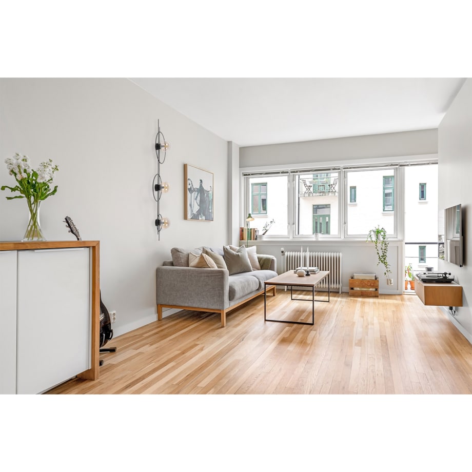 Kinkiet K-5348 z serii CORSA