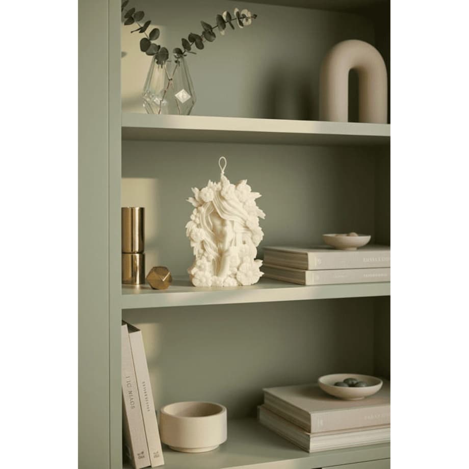 Świeca sojowa Lea w formie kwiatowej rzeźby – artystyczna dekoracja z naturalnego wosku