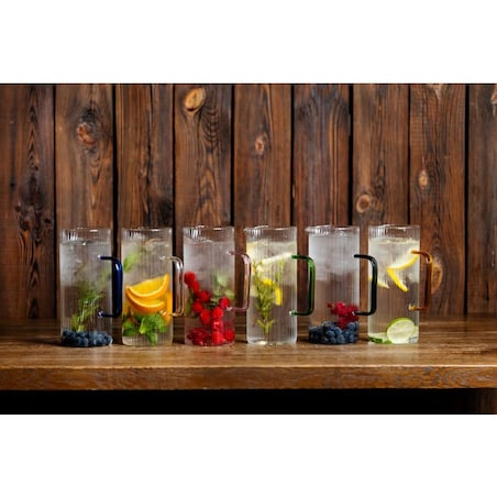 Dzbanek ryflowany z szarym uchem 1500ml Livio 1876