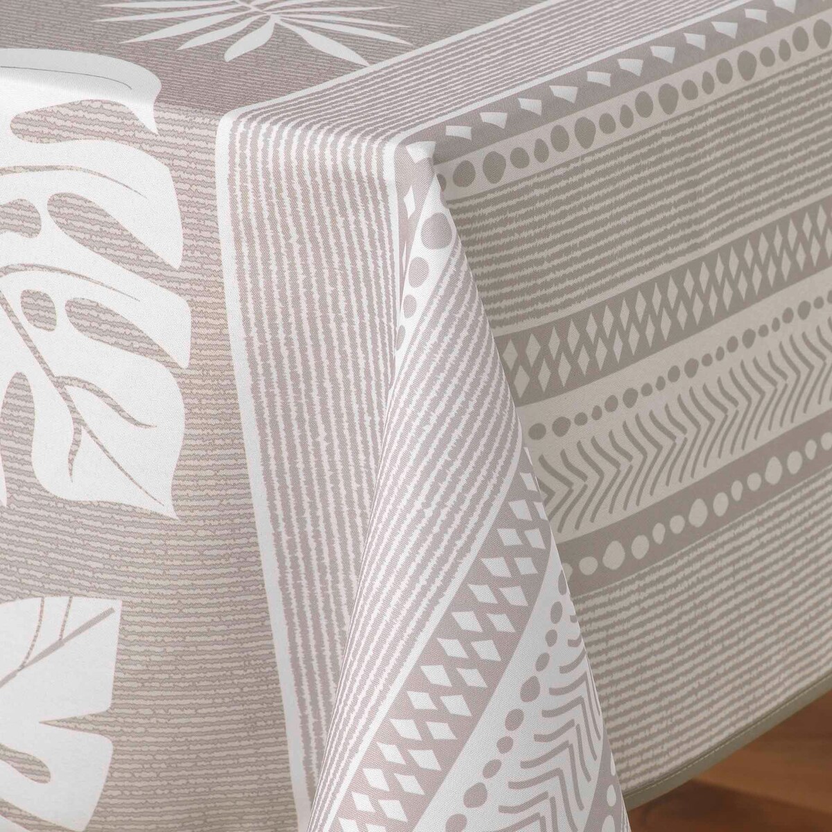 Obrus poliestrowy z nadrukiem AMBRINE, 150 x 240 cm