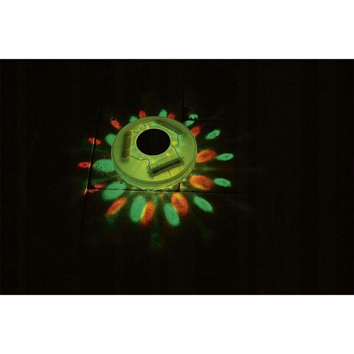 Lampka solarna do basenu śr.18 cm Bestway 58111