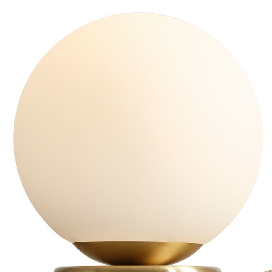 Złota lampa stołowa Ball 1076B40_M Aldex szklana kula do gabinetu okrągła