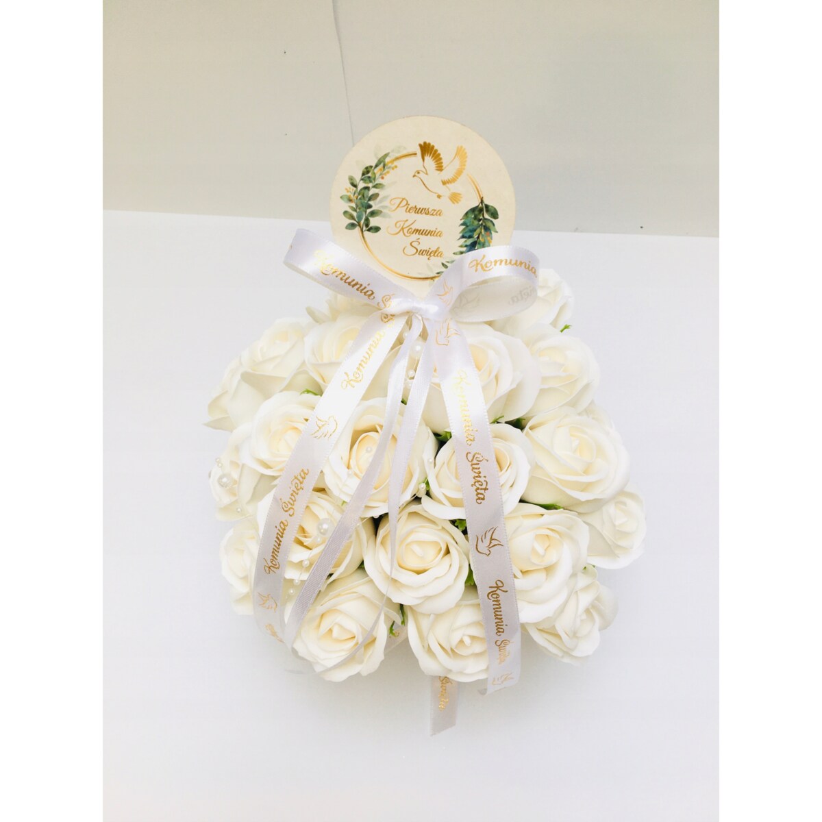 FLOWER BOX KWIATY mydlane BIAŁE na I KOMUNIA ŚWIĘTA prezent pamiątka róże