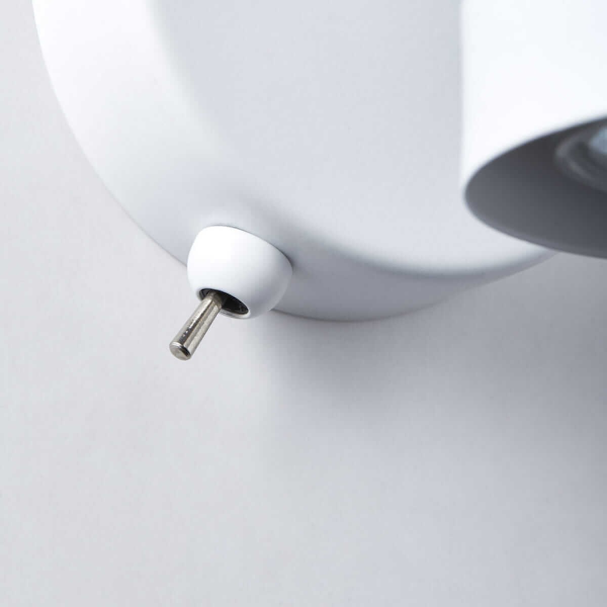 Metalowa lampa ścienna Moka 75711/75 Brilliant korek biała