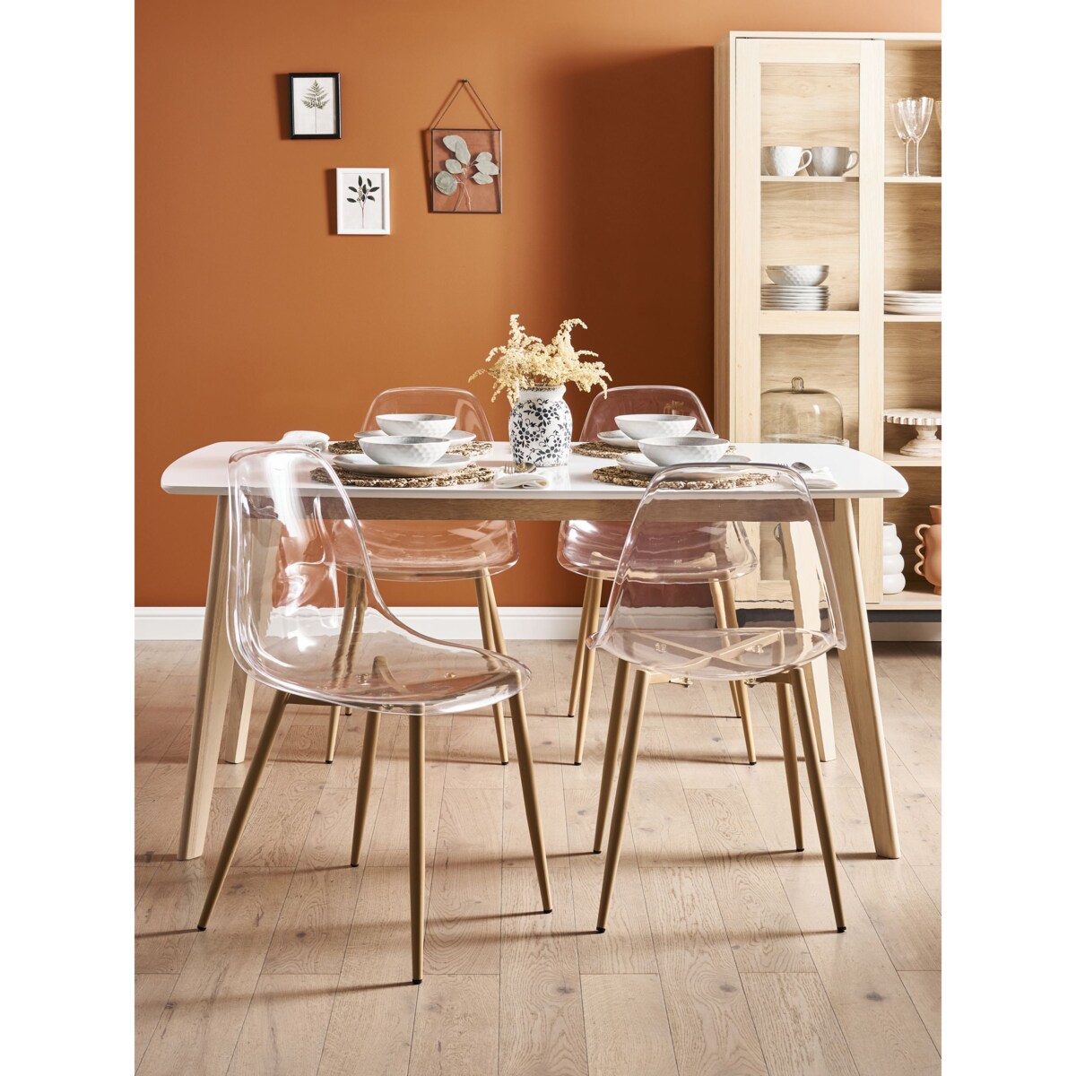 Zestaw 4 krzeseł TAKILMA Przezroczysty