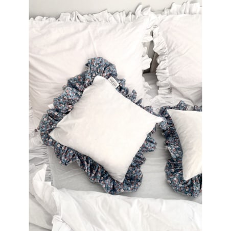 Poszewka Na Poduszkę Z Ozdobną Falbanką Jasiek Niebieska Łączka 40X40 Cm