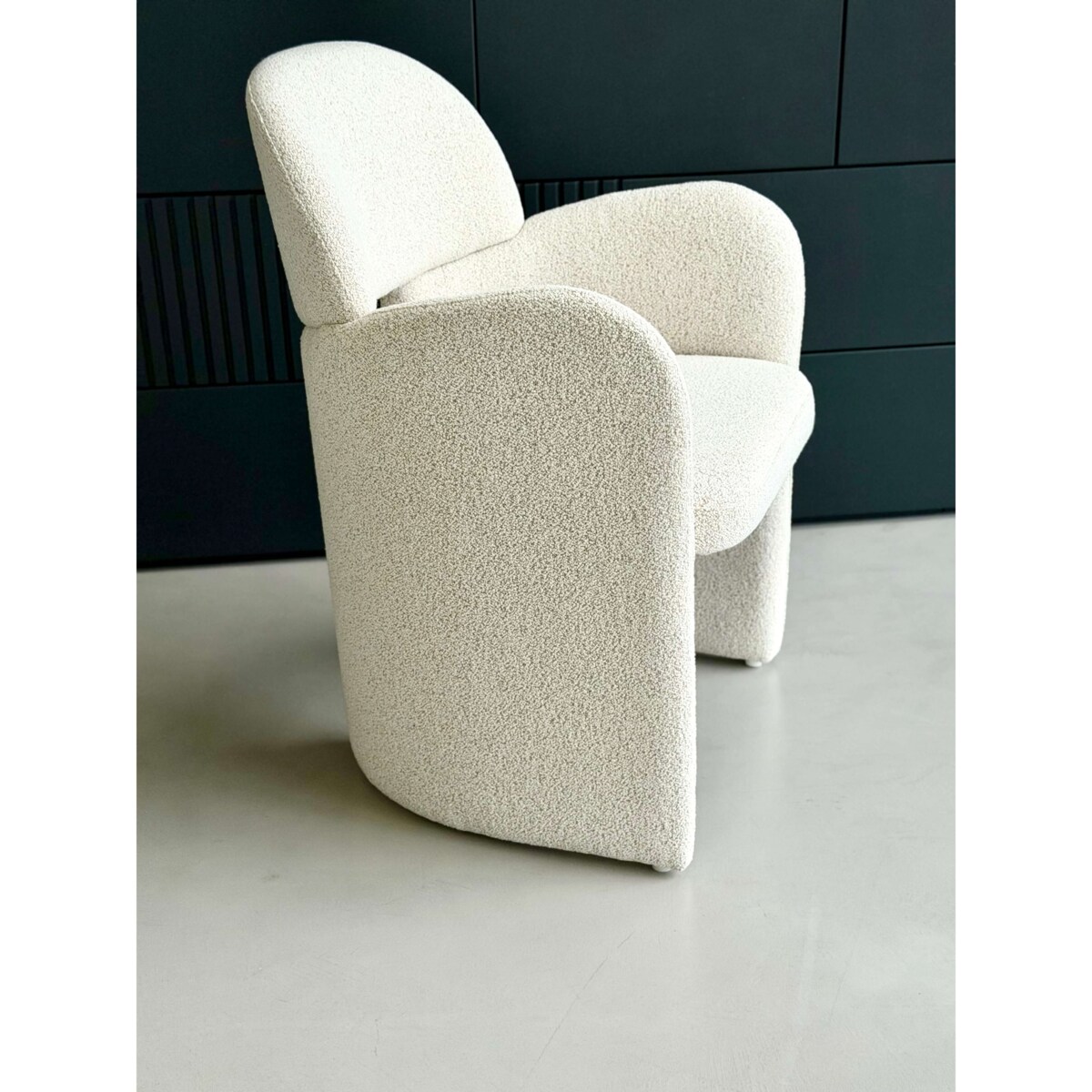 FOTEL BELAGIO BEŻOWY NOWOCZESNY DESIGN I WYGODA