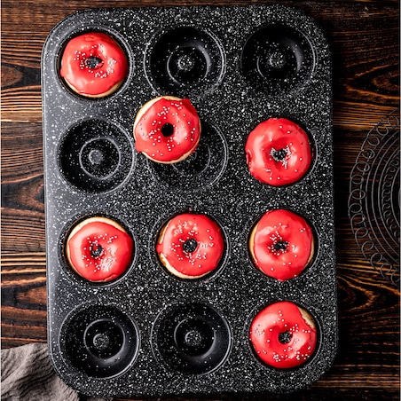 Forma do pieczenia 12 muffinów babeczek z powłoką nieprzywieralną KLAUSBERG