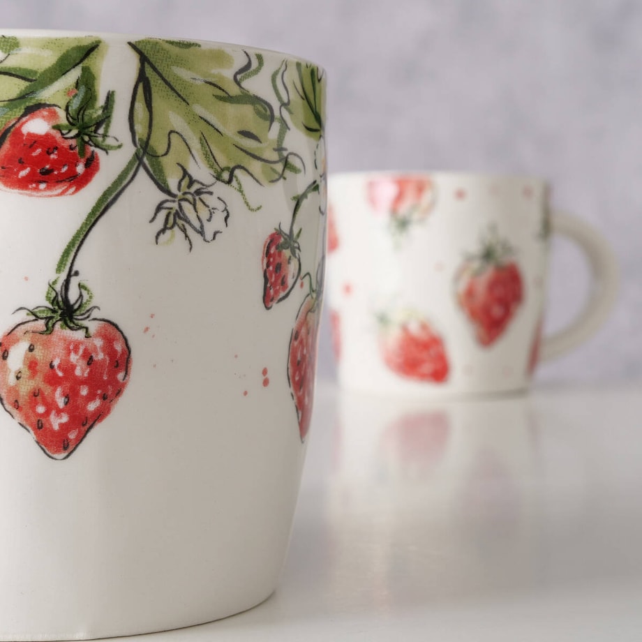 Kubek ceramiczny w truskawki STRAWBERRY, 450 ml