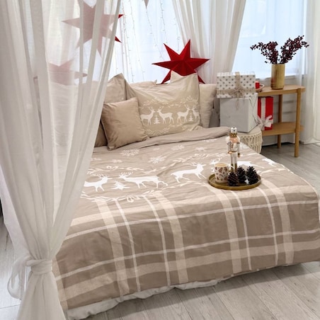 Pościel bawełniana świąteczna 160x200 BEŻOWO-BIAŁA Z RENIFERAMI I ŚNIEŻYNKAMI