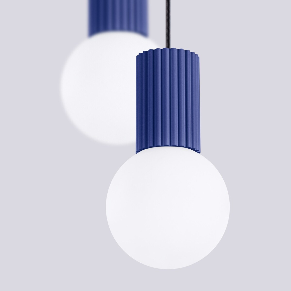 Lampa wisząca HALO 2P ultramaryna