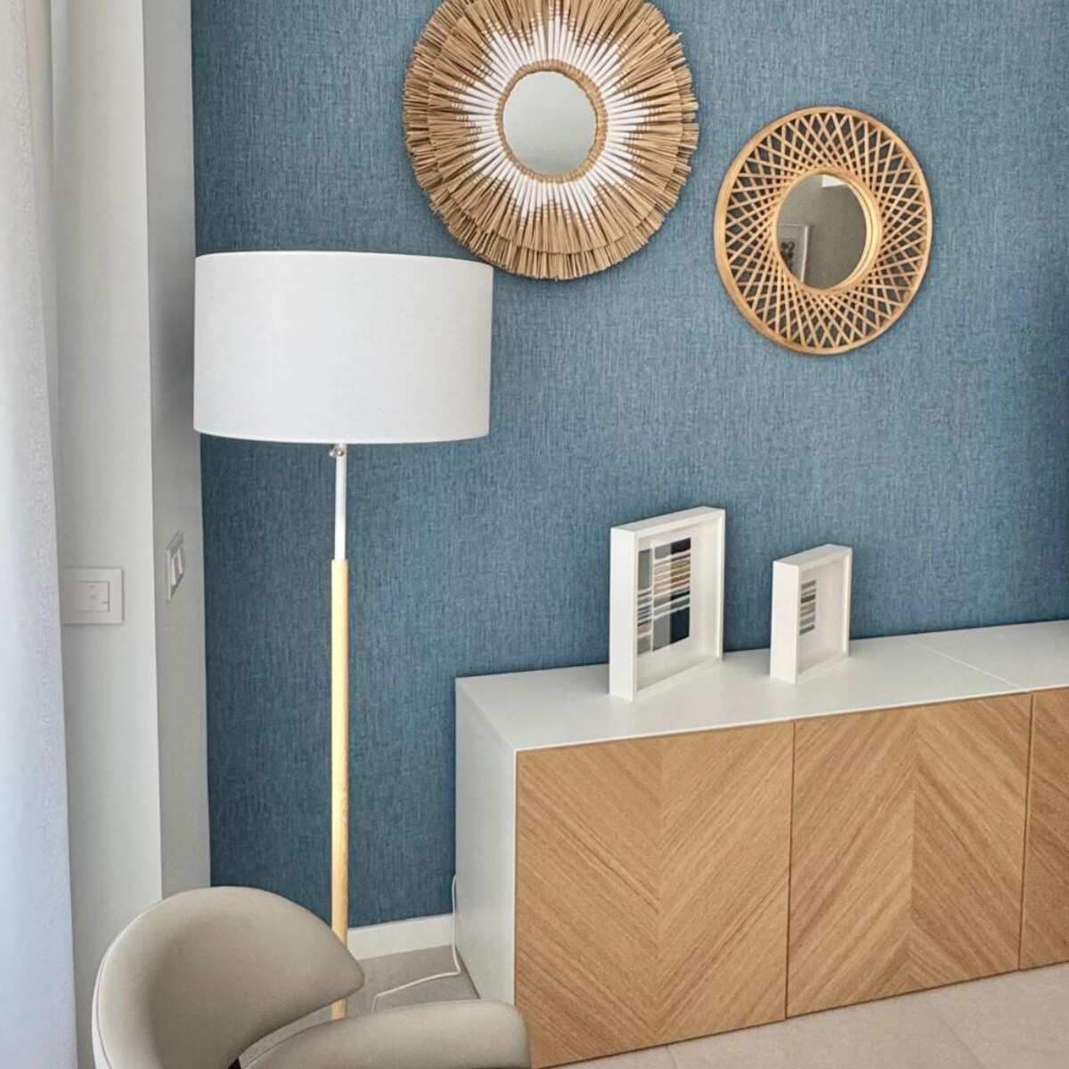 Lampa stojąca Light Prestige Fogo biały 2 x E27 1 szt.