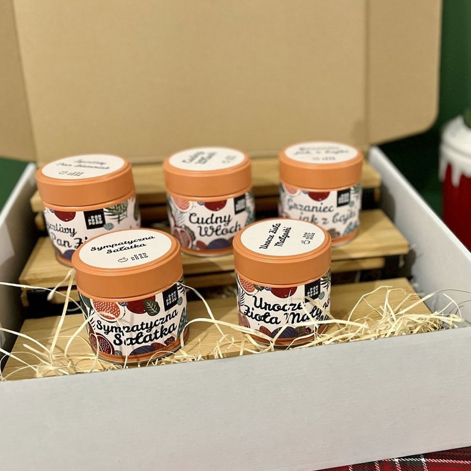 Kuchenny stojak na przyprawy + 5 mieszanek przypraw