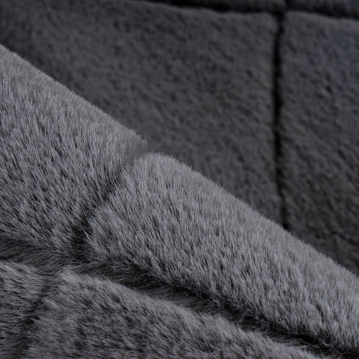 Dywan Rabbit Grafit Futro Królika Romby Momenta 6000 160x230