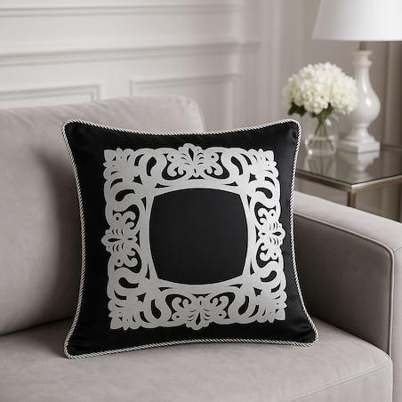 poszewka dekoracyjna z ornamentem 60x60 cm | czarna