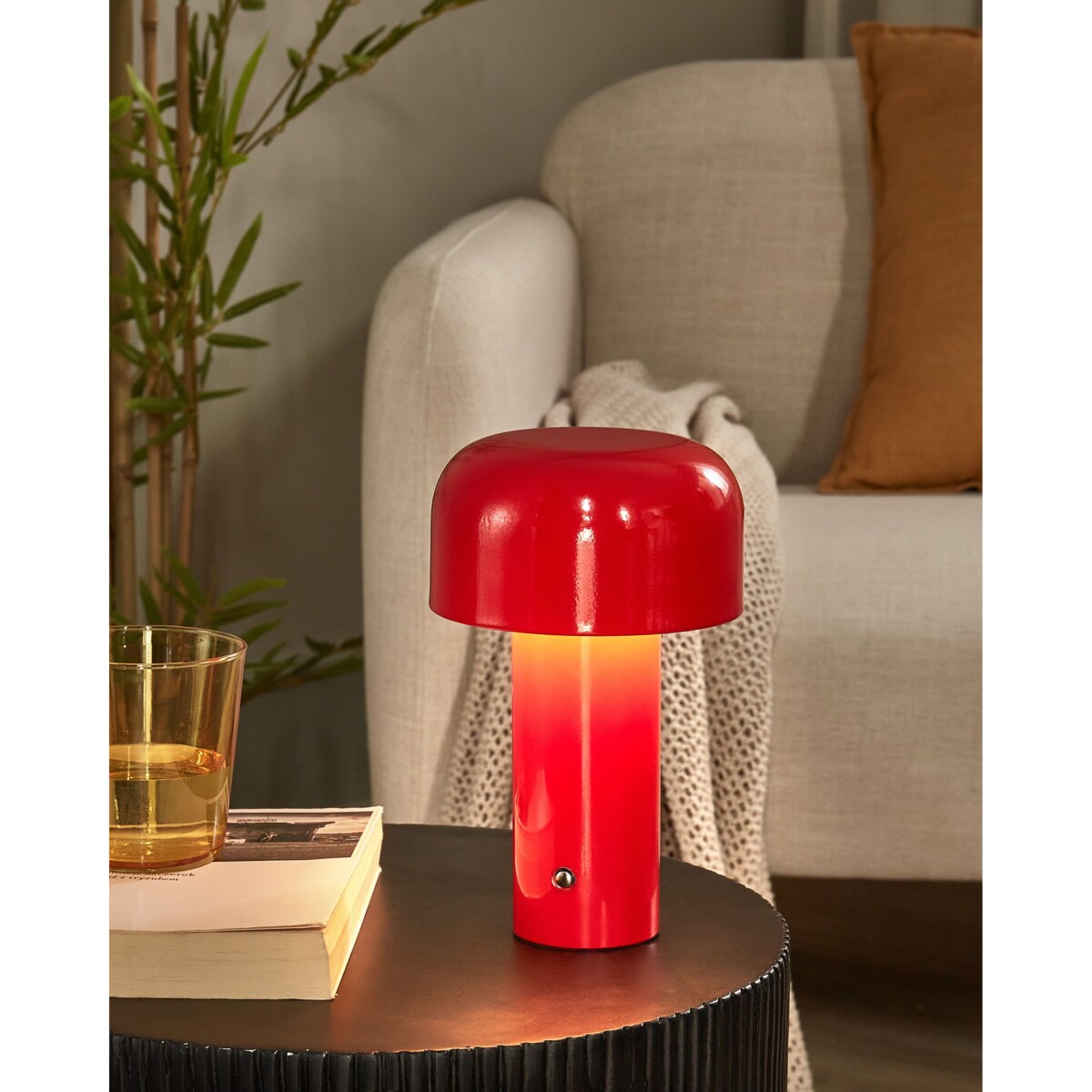 Bezprzewodowa lampa stołowa metalowa czerwona BESOS