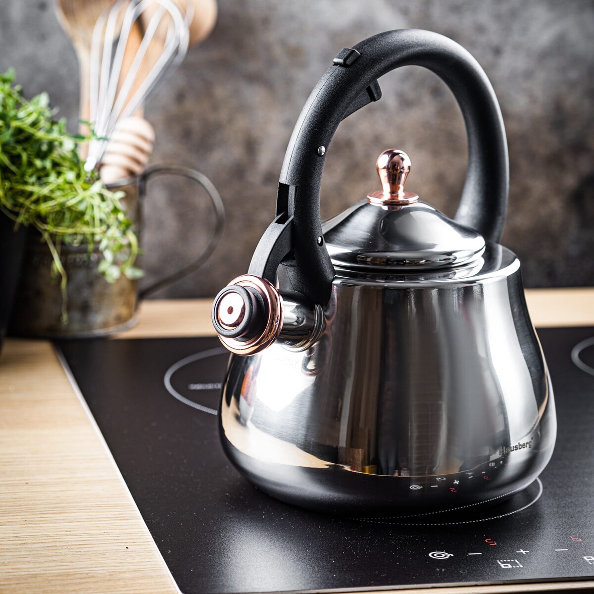 Czajnik stalowy na gaz 2.8L indukcja tradycyjny srebrny błyszczący KLAUSBERG