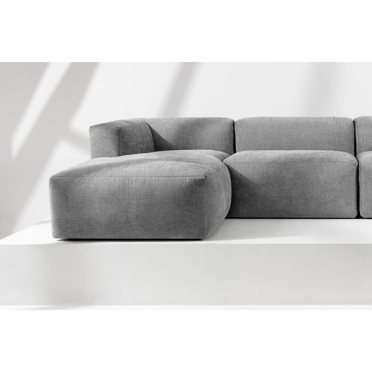 KONSIMO BUFFO Narożnik prawy z niezwykle miękkim i wygodnym siedziskiem, kolor jasny popielaty