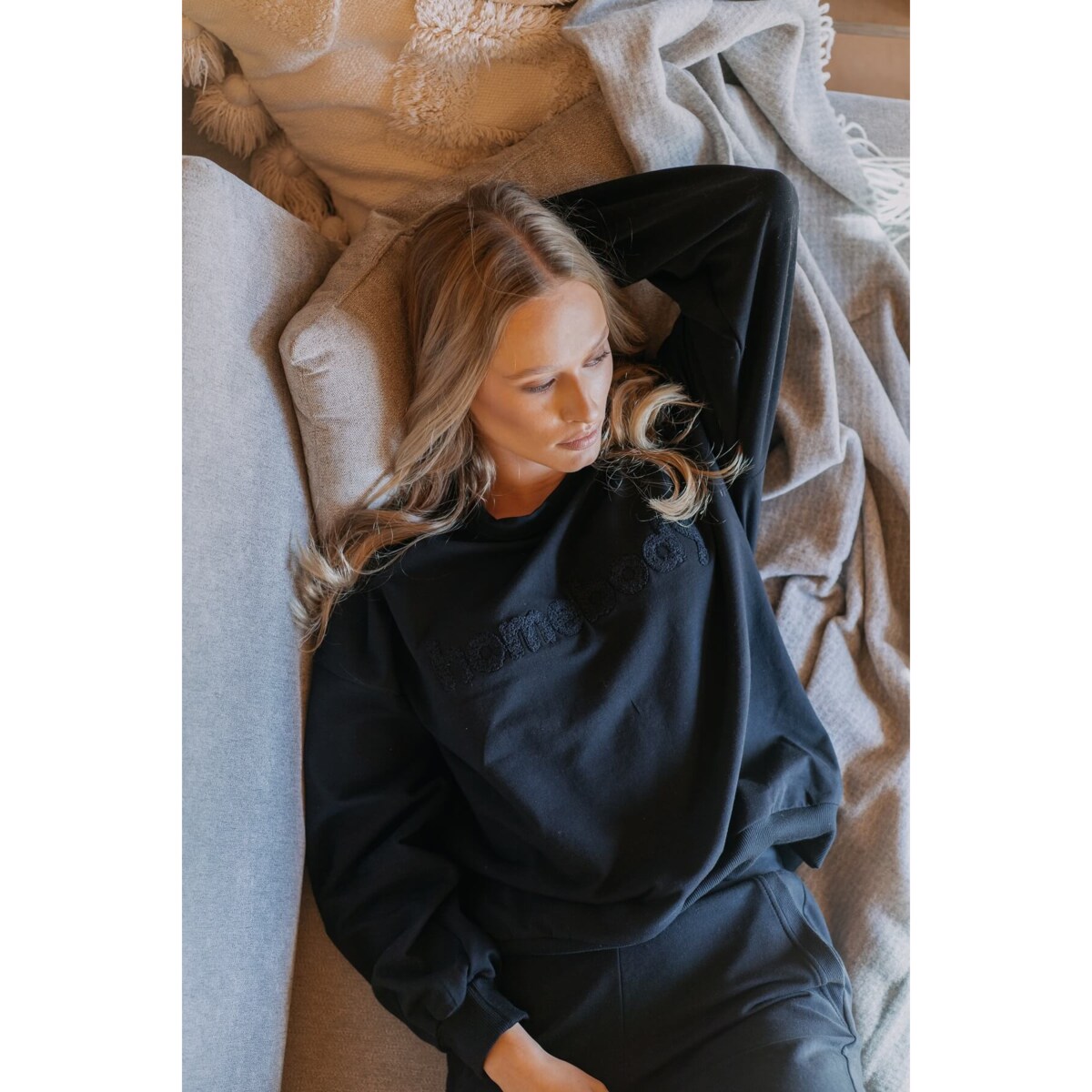 Bluza homebody czarna L