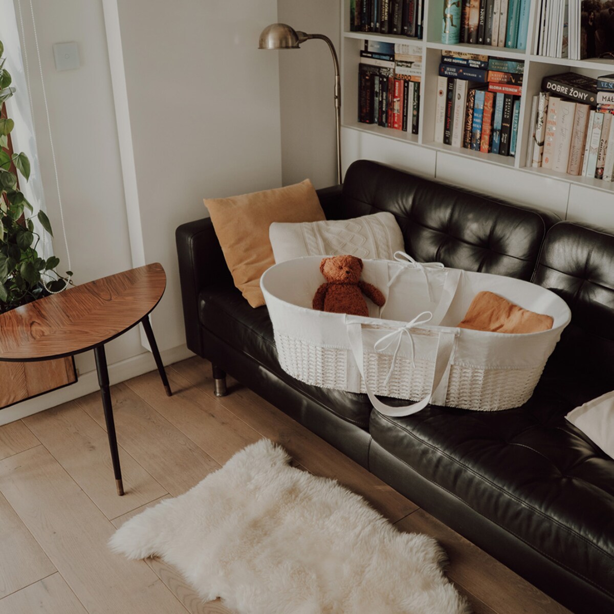 Pokrowiec na kosz Mojżesza - biały