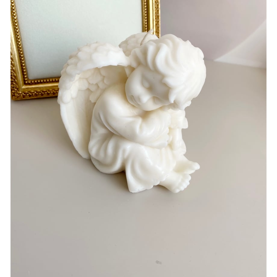 Świeca ekologiczna sojowa dekoracyjna "Angel" 100x80mm biała