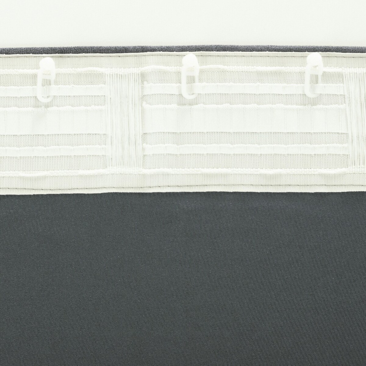 Zasłona BASIC na taśmie marszczącej 140x260cm szary szenil 1 szt. 140x260 szary