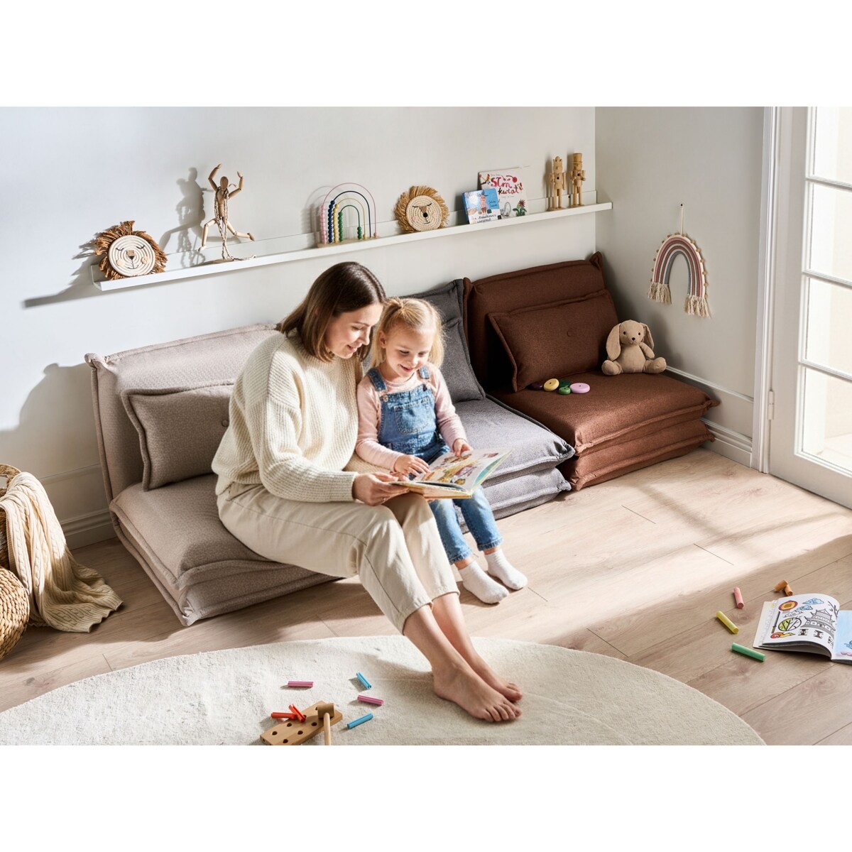 Fotel rozkładany z poduszką jednoosobowy DELLEN Brązowy