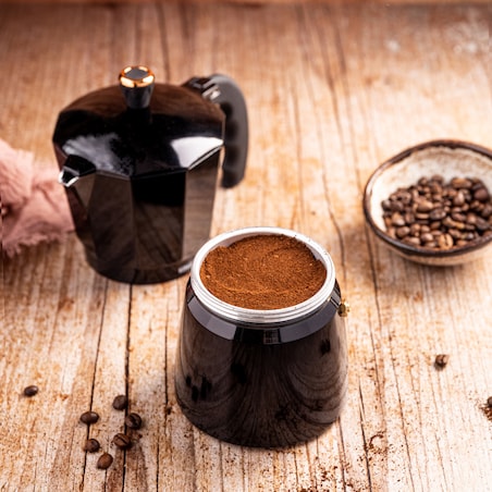 Kawiarka espresso Kafeterka ciśnieniowa indukcja KINGHOFF 300ml 6 filiżanek