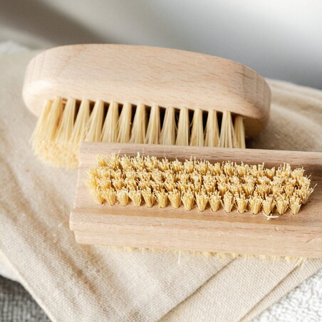 Szczoteczka do rąk i paznokci – włókno tampico, No.10