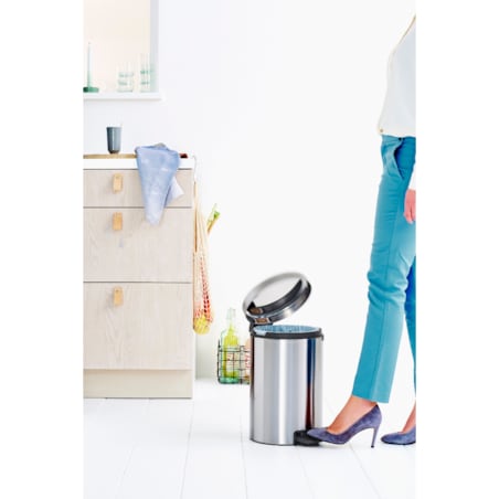 Kosz pedałowy 12l Newicon mat stal 112041