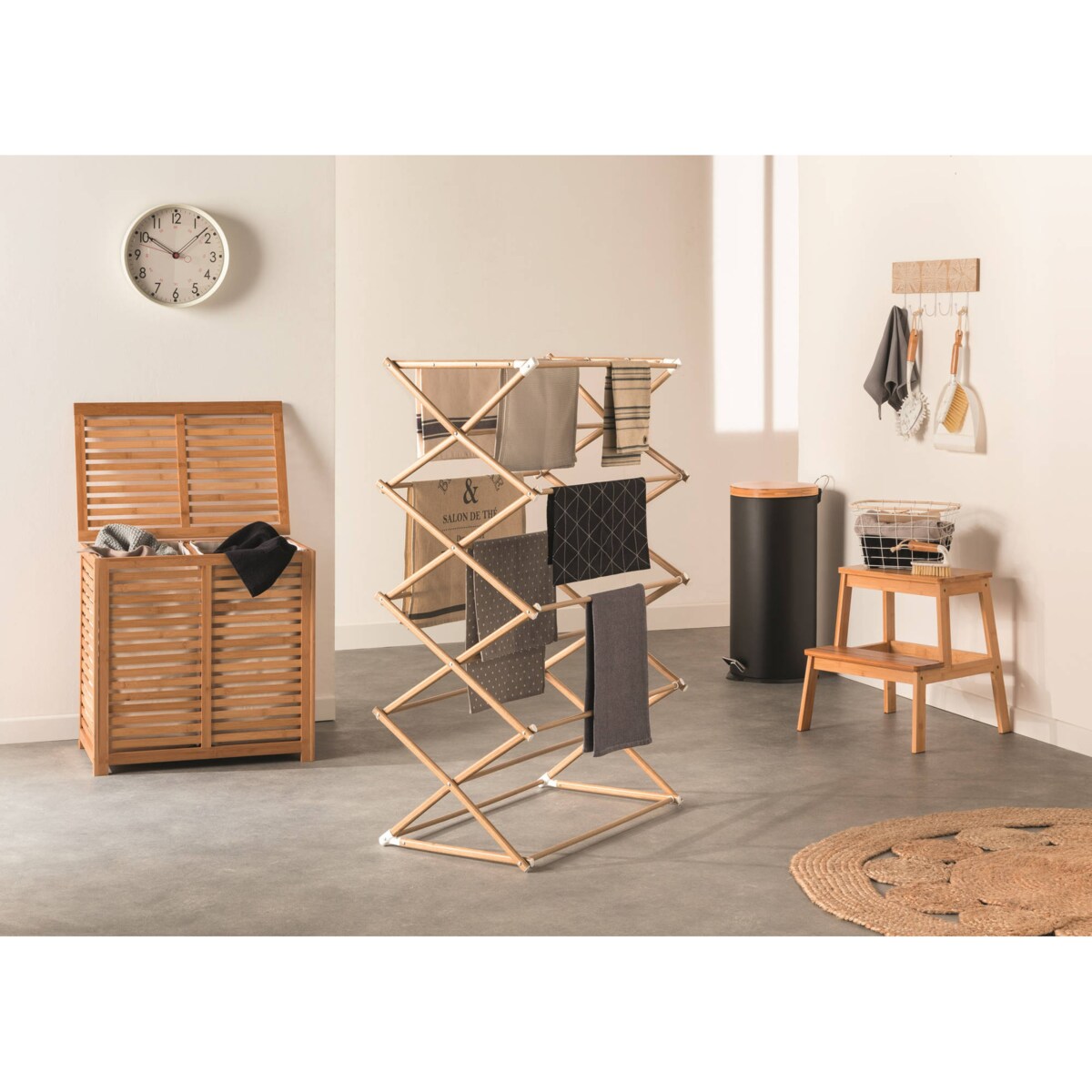 Taboret, stołek 2-stopniowy, bambusowy, pomocnik, drabinka