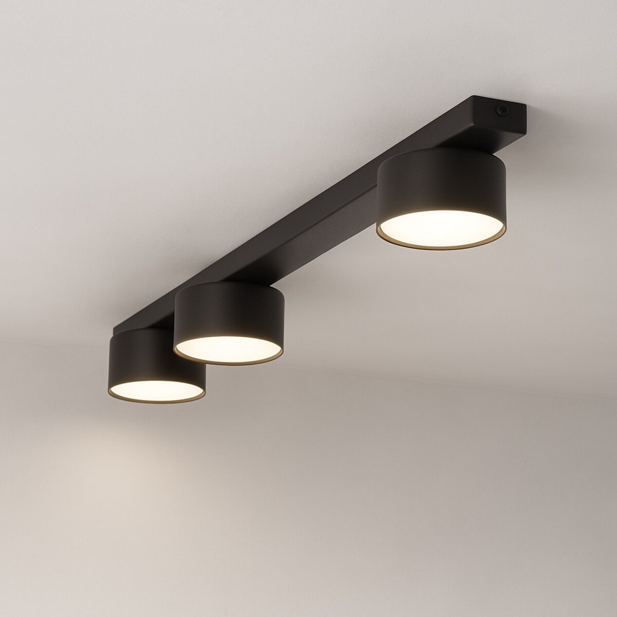 Lampa sufitowa K-5531 z serii CRUZ