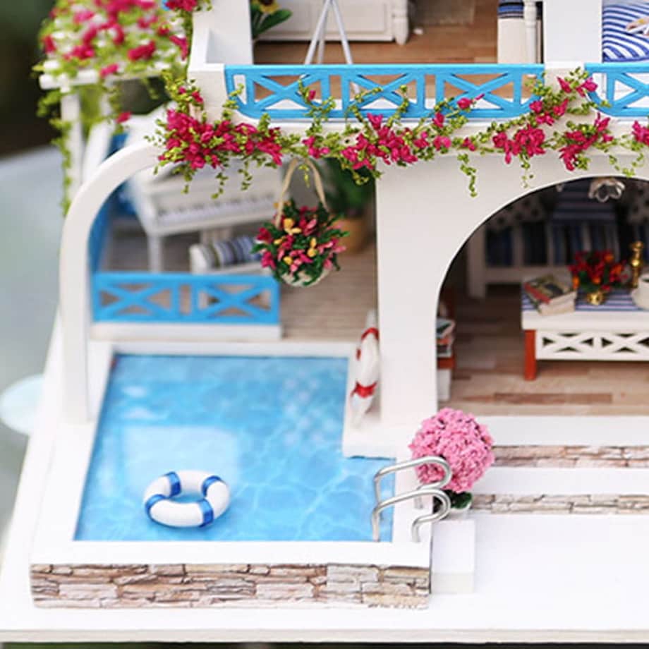 Miniaturowy domek - Pocztówka z Krety