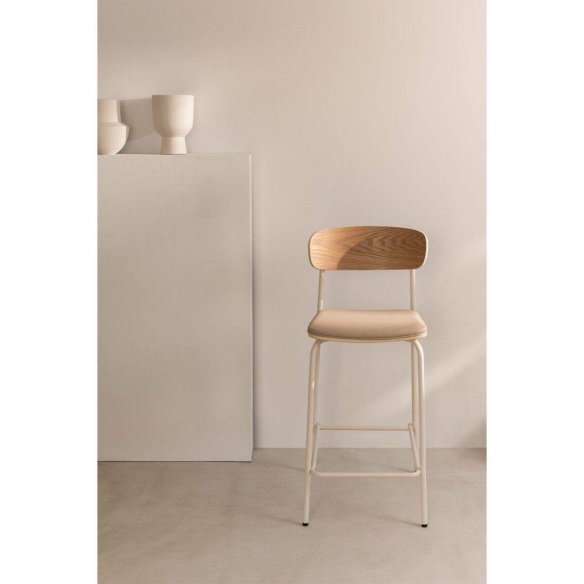 Krzesło barowe metal, ekoskóra Wipler 66,5 cm kremowe