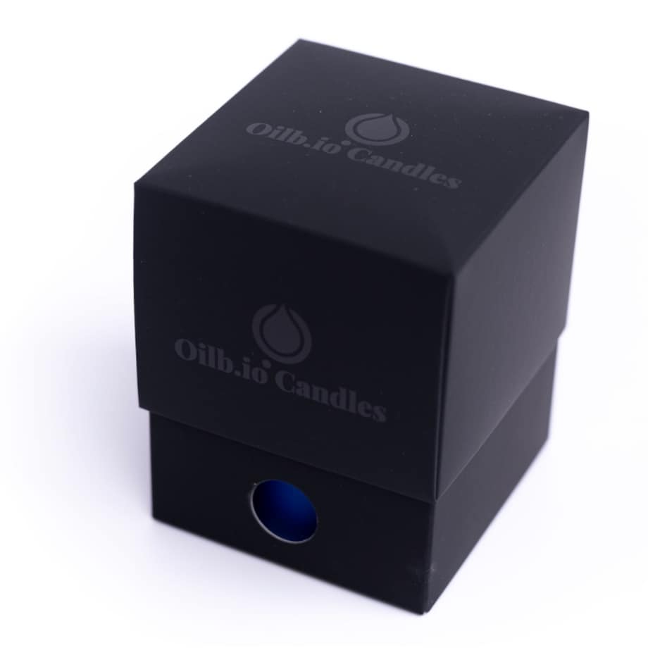 świeca Happy Hue Scents Cinnamon Serenity — ciepło i przytulność zamknięte w płomieniu