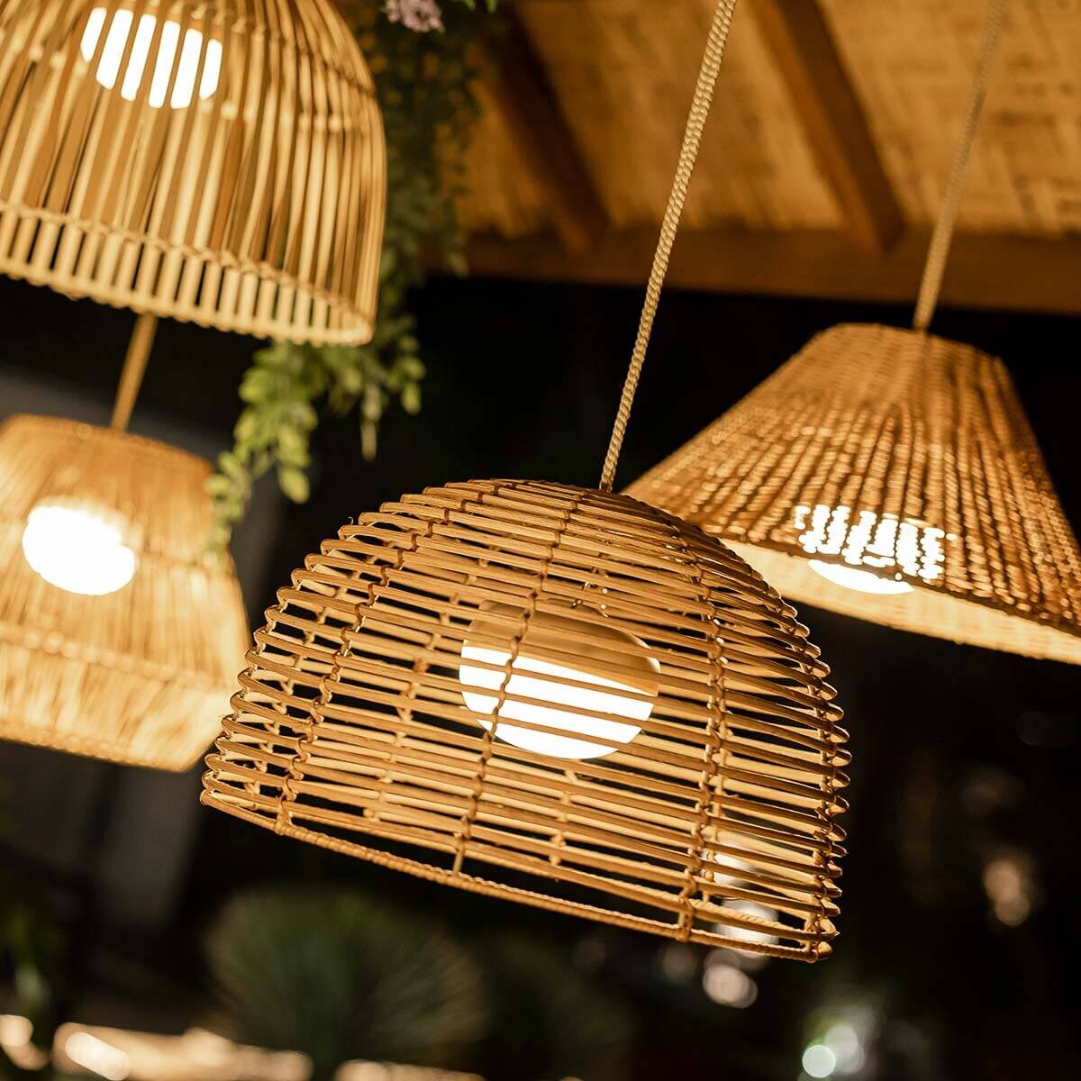 Ekologiczna lampa wisząca Bossa LUMBOHXNW King Home ogrodowa IP54 beżowa